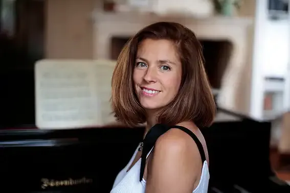 Rebecca Chaillot